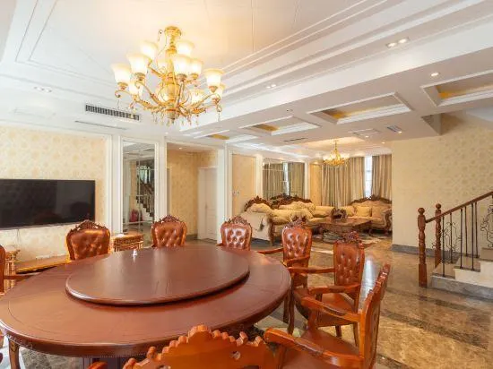 Lidu Holiday Hotel - Image 1