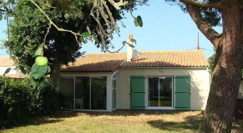 Maison 3 pièces 4 couchages SAINT DENIS D'OLERON SDO000-138 - Image 1