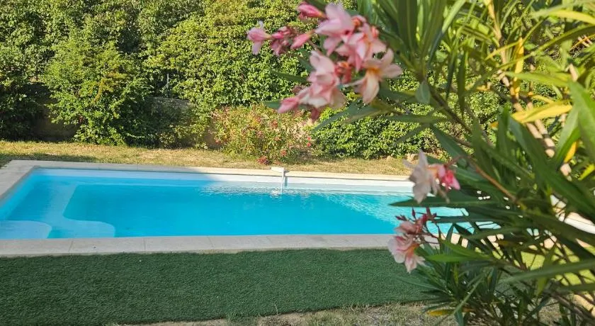 Les hauts de Palaja, villa with pool and parking - Image 1