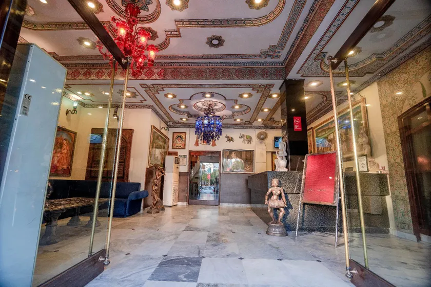 Hotel Ashish - Image 1