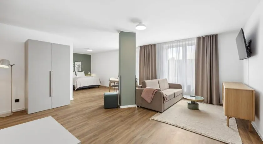 Limehome Düsseldorf Bahlenstr - Image 1