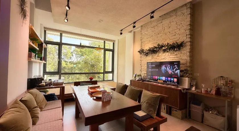 礁溪好好沐包棟溫泉Villa 龜山島景觀 客餐廳可開伙 KTV Netflix 禁菸 戶外平面停車 - Image 1