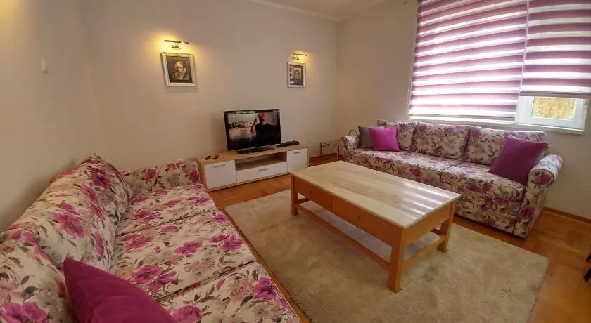 Apartment Harmonija - Image 1