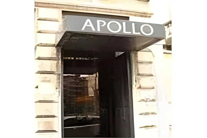 Hotel Apollo - Image 1