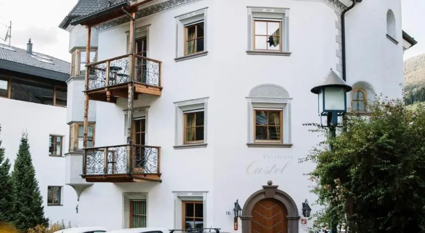 Residence Castel - Image 1