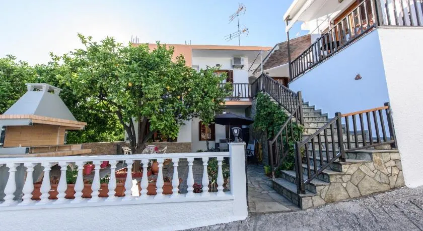 Eleni Studios Neo Klima Skopelos - Image 1