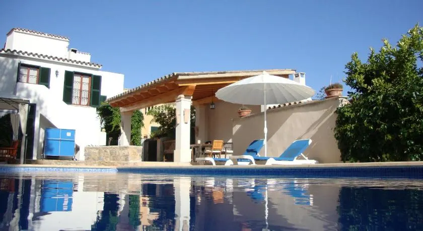 Villa Maria, bonita casa con jardín y piscina privada en Andratx - Image 1