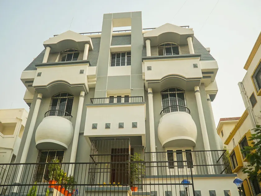 OYO Flagship 12723 Hotel D Villa - Image 1