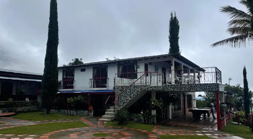 El Gran Mirador - Image 1