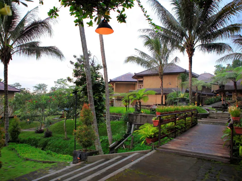 Sambi Resort, Spa & Resto - Image 1