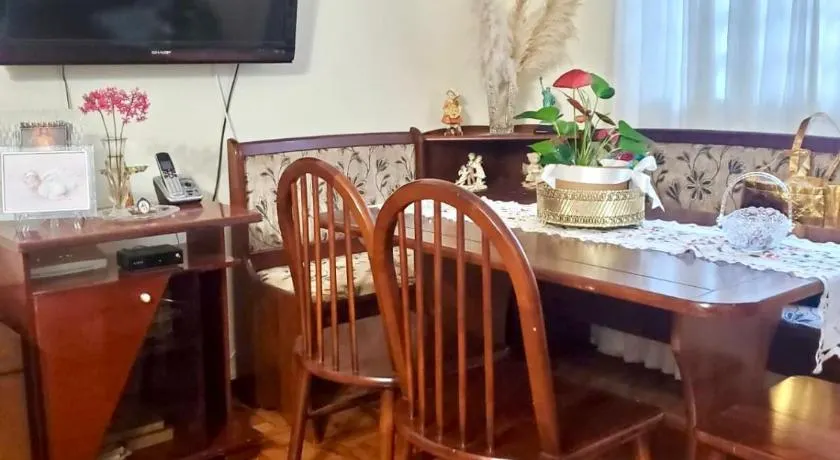 Rios Home - Image 1