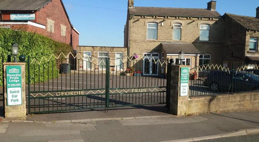 geordie pride lodge - Image 1