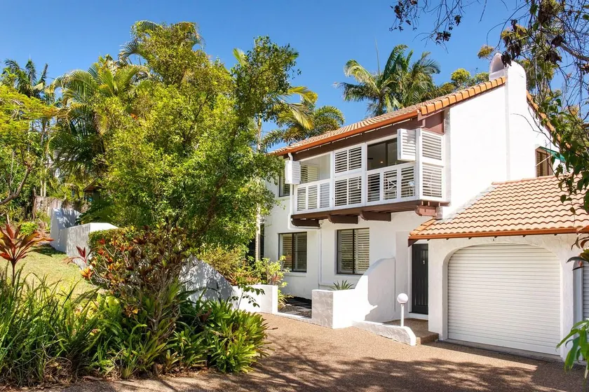 Little House on the Hill, Pet Friendly & New Pool - Image 1