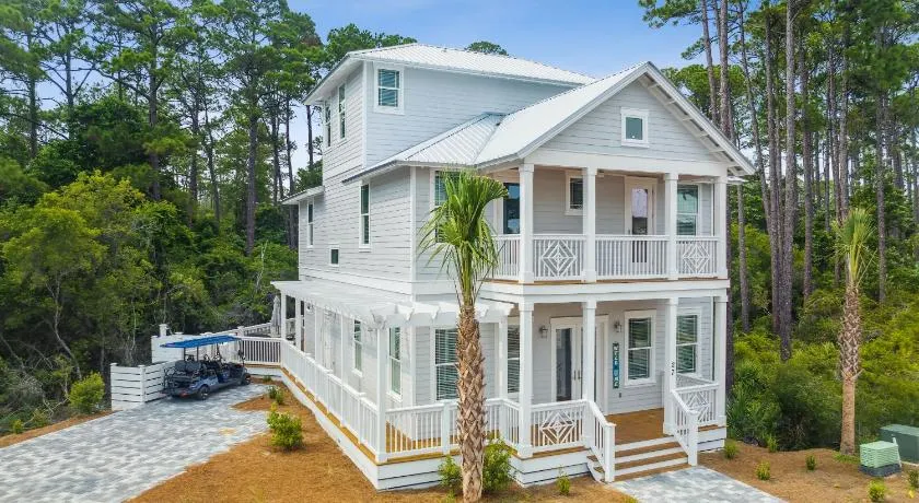 30A Beach House - Wonderland at Treetop by Panhandle Getaways - Image 1