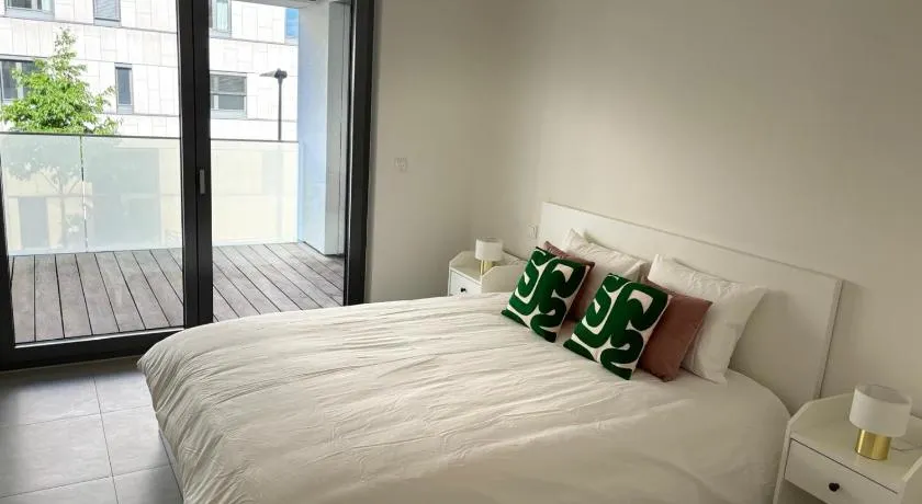 Central apartment in Luxembourg City Center -Parking - Image 1