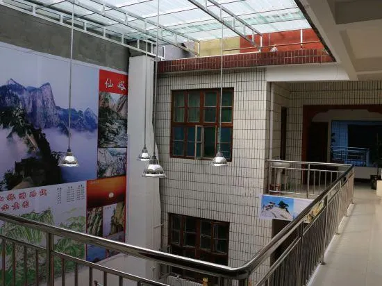 Penglai Inn Mount Hua - Image 1