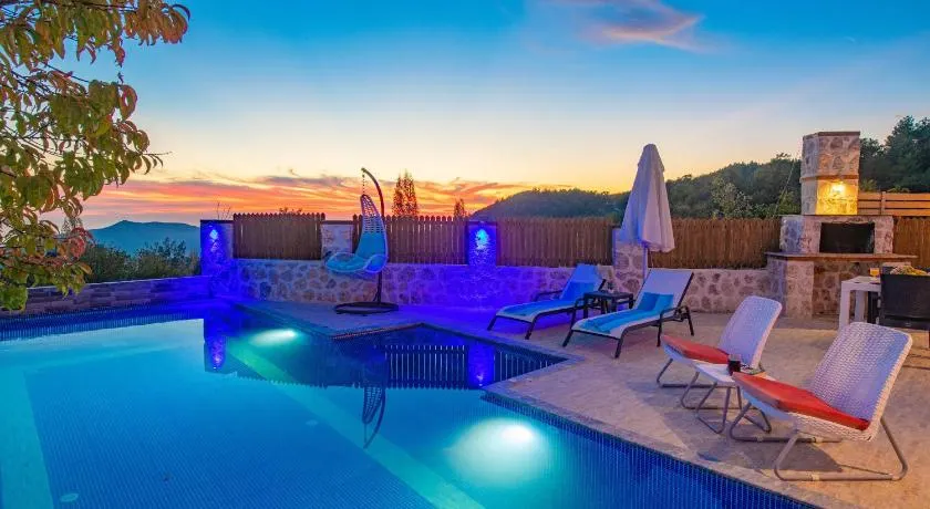 Mezopotamya - 1 Bedroom with jacuzzi in Kalkan - Image 1