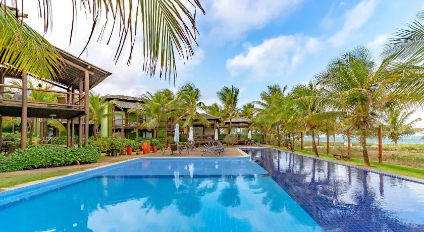 IT70 Ótimo Duplex Pé na Areia - Itacimirim - Image 1