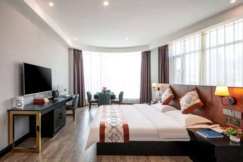 You Shang Hotel - Image 1