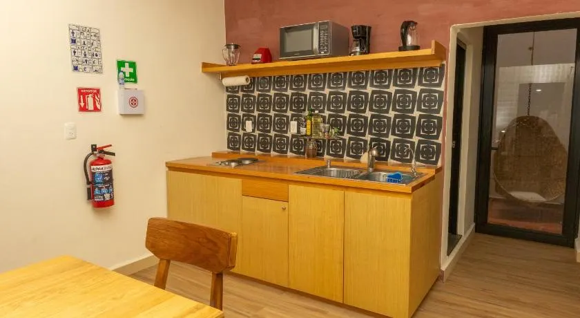 REGIONES - VALLES · Comfort Stay for 3 Near Zócalo - Image 1