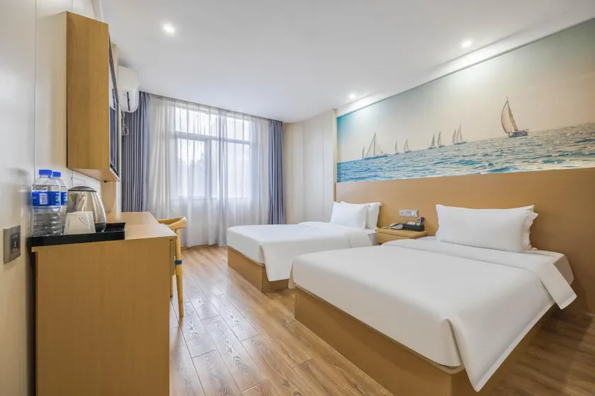 Home Inn Ningbo Gymnasium Center - Image 1