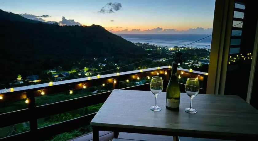 MOOREA Bungalow Kohimana avec vue lagon - Image 1