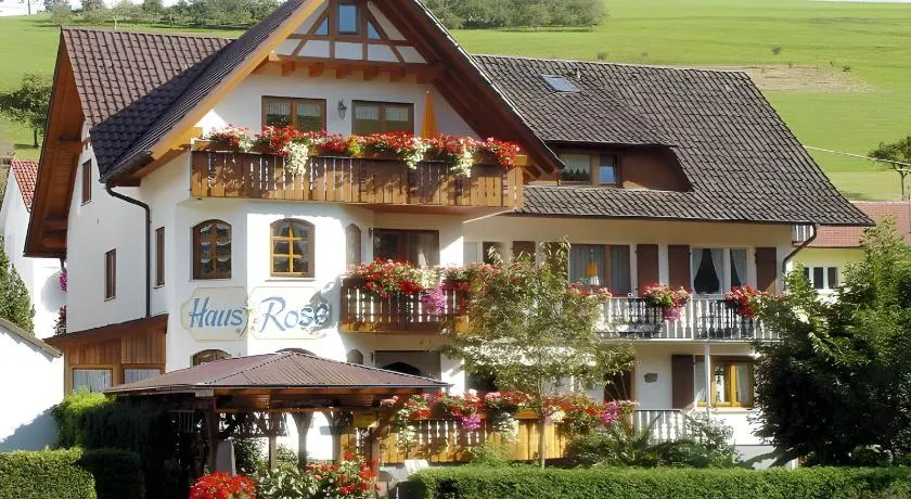 Pension Haus Rose - Image 1