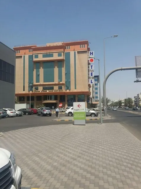 Dunes Hotel - Image 1