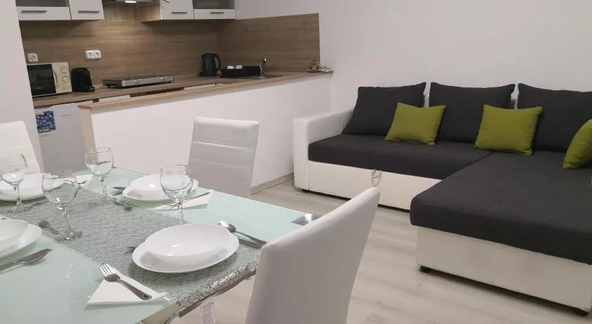 OASIS APARTMAN - Image 1
