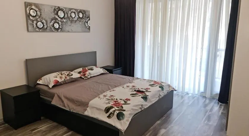APARTAMENT E'SPECIAL No3 ALBA IULIA - Image 1