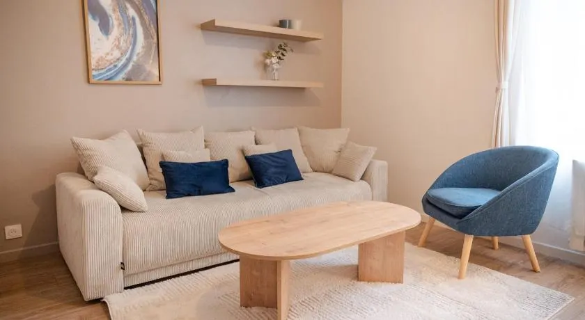 Saint-Fons centre appartement meublé - Image 1