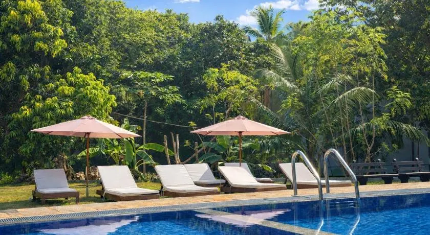 The Jungle Pearl Hotel - Image 1