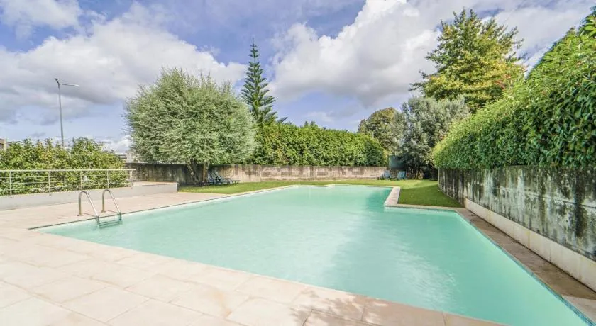 Braga Exclusive flat with pool - Image 1