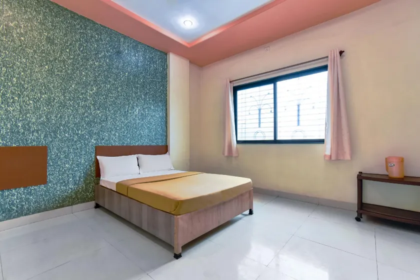 SPOT ON 45730 Sai Pratik Residency - Image 1