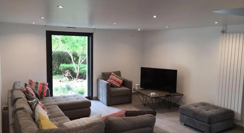 Maison tout confort en Touraine 4 chambres - Image 1