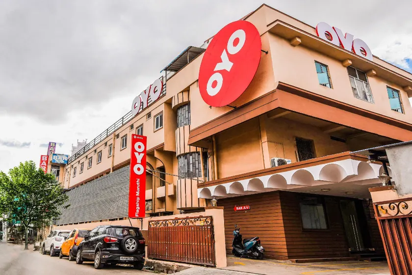 Super Hotel O By OYO Maruthi Gandhi Park - Image 1