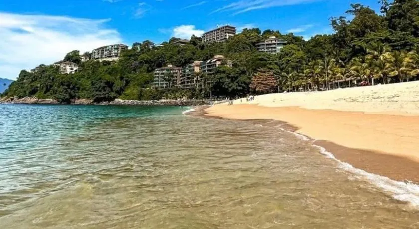 Angra Super Luxo - Image 1