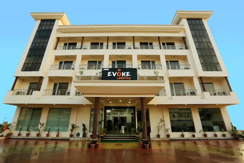 Evoke Lifestyle - Image 1
