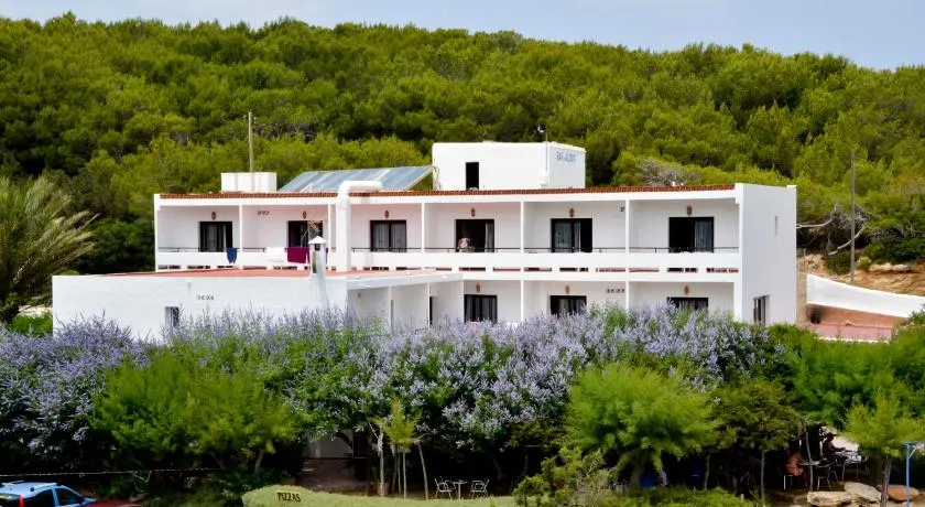 Hostal Alocs - Image 1