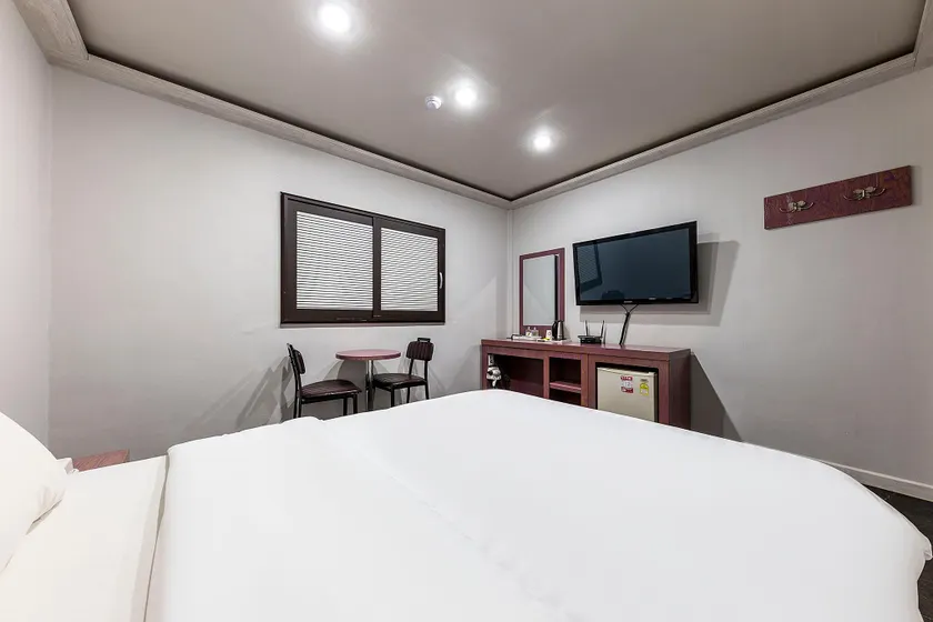 Chungju Hotel SOYU - Image 1