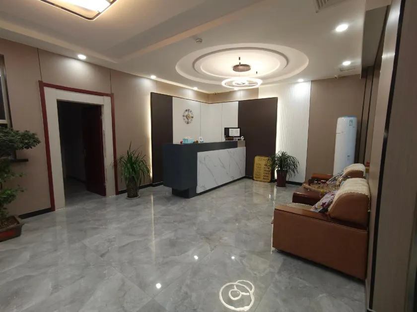 Xinyue Hotel - Image 1