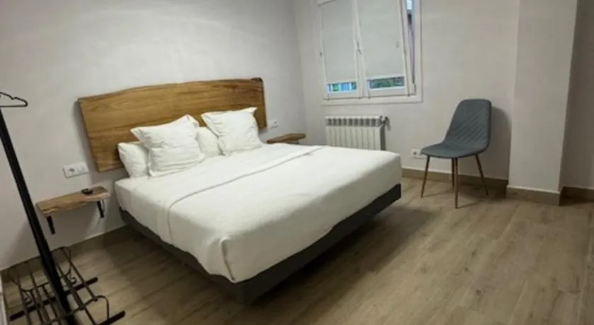 Hotel Boutique Albussanluis - Image 1