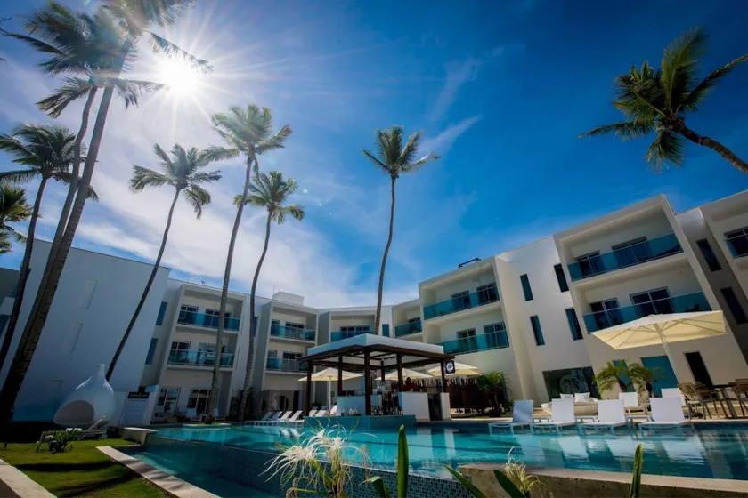 2 Bedroom Pool View Presidential Suites Cabarete - Image 1