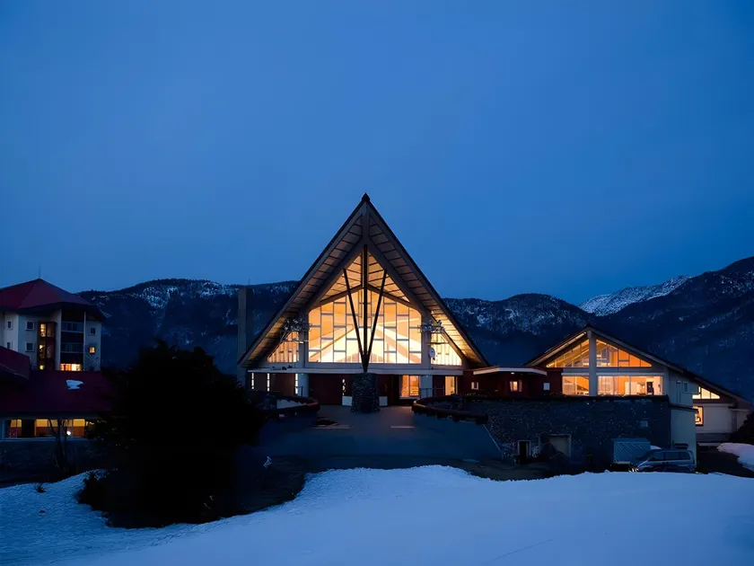Okushiga Kogen Hotel - Image 1