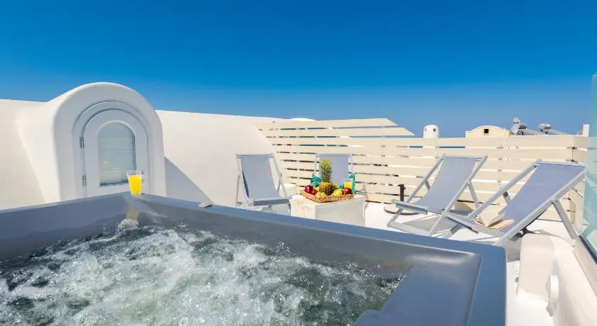 Crystal Villas Santorini - Image 1