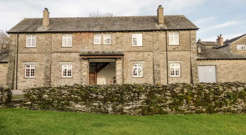 Crummock at the Graythwaite Estate - Image 1