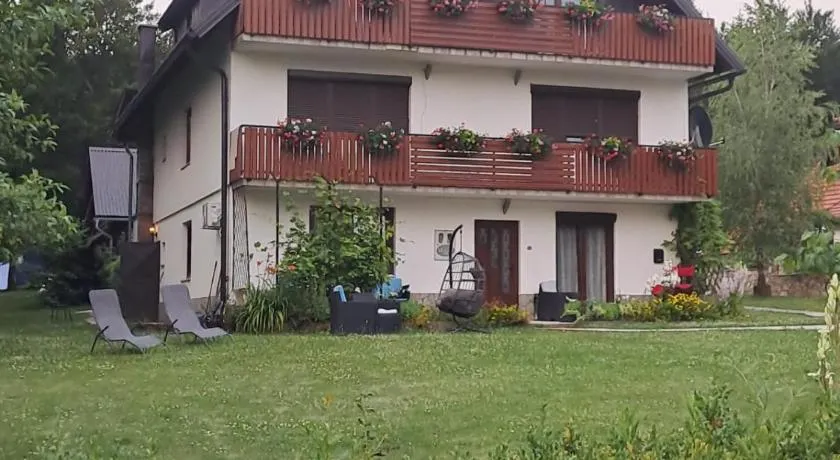 TOMLJANOVIĆ - Image 1