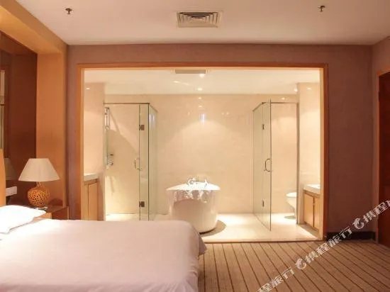 Lanting Hotel - Image 1
