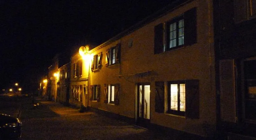 La Maison Cent 5 avec parking privé - Image 1