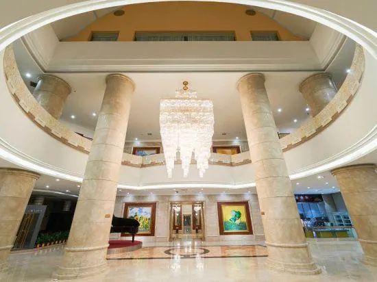 Glory Hotel - Image 1